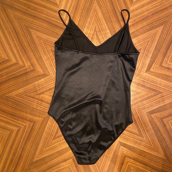 Top Shop bodysuit - Picture 2 of 5